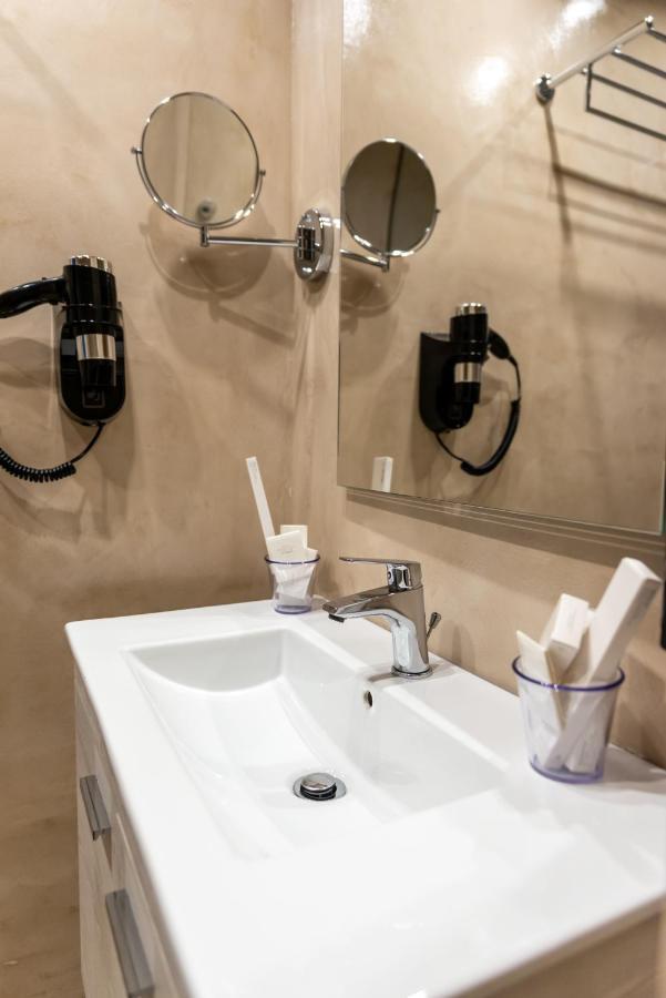 Onar Hotel Epidaurus ภายนอก รูปภาพ