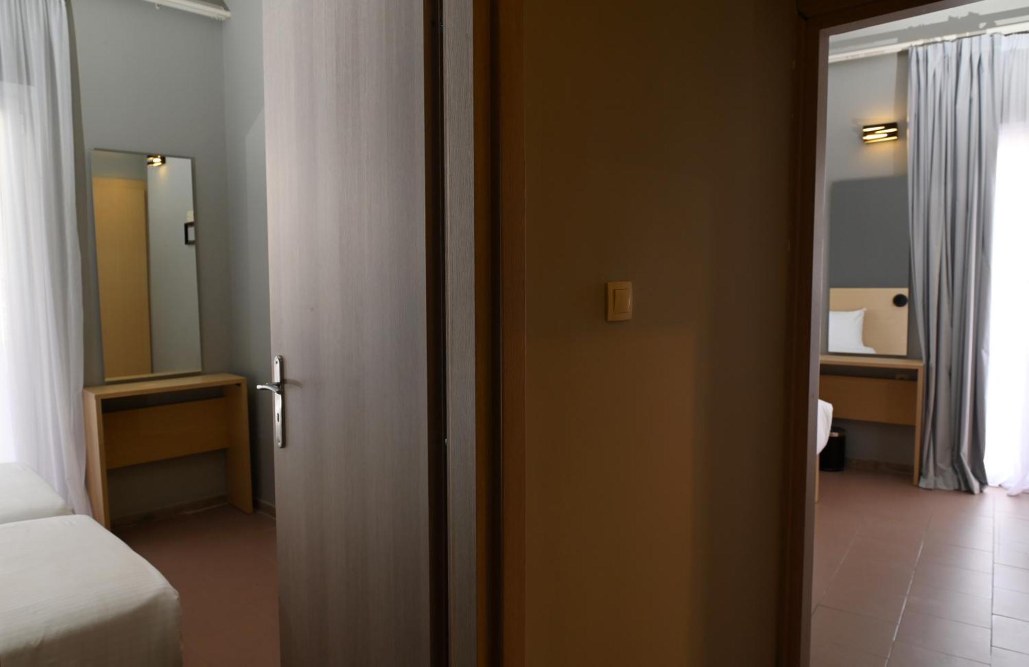 Onar Hotel Epidaurus ภายนอก รูปภาพ